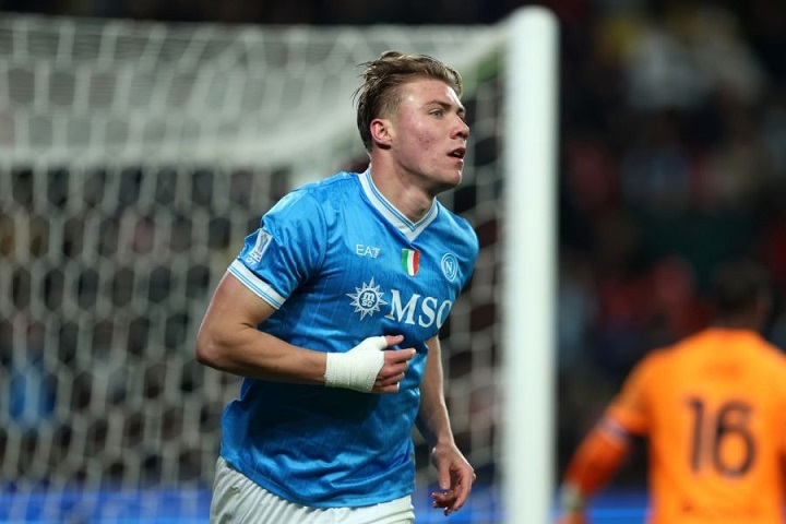 ผอ.นาโปลี ยันพร้อมซื้อขาด 