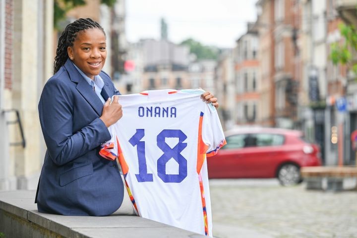 น้องสาวโอนาน่าเผยเหตุผลพี่ชายเลือก 