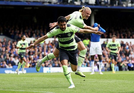 ไม่ไปไหน!..